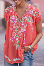 Load image into Gallery viewer, Bohemian Floral Print Curved Hem Casual T-Shirt