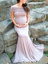 Load image into Gallery viewer, Temperament Solid Color Strapless Maternity Dress