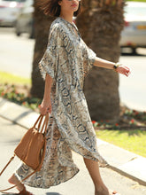 Load image into Gallery viewer, Women's Casual Loose Snake Print Dress