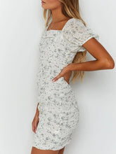 Load image into Gallery viewer, Women's Sexy Casual Floral Print Short Sleeve Dress