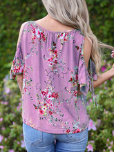 Load image into Gallery viewer, Women's Casual Off-Shoulder V-Neck Printed Lotus Leaf Shirt