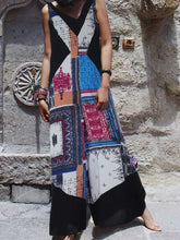Load image into Gallery viewer, Women's Fashion Printed V-Neck Loose Jumpsuit