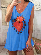 Load image into Gallery viewer, Women's V-Neck Heart-Shaped Printed Loose Short-Sleeved T-Shirt