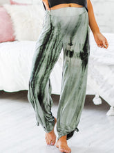 Load image into Gallery viewer, Tie-dye Printed Maternity Trousers
