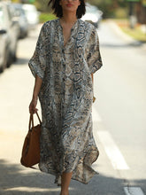 Load image into Gallery viewer, Women's Casual Loose Snake Print Dress