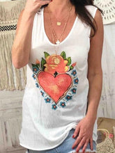 Load image into Gallery viewer, Women's V-Neck Heart-Shaped Printed Loose Short-Sleeved T-Shirt