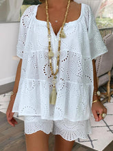 Load image into Gallery viewer, White Sheath Solid Color Short Sleeve Shirt Suit