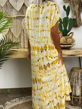 Load image into Gallery viewer, Plus Size Short Sleeve V-Neck Women's Dress