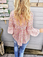 Load image into Gallery viewer, Women's Casual Loose Printed Embroidery V-neck Top