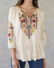 Load image into Gallery viewer, V-neck Print Loose Casual Top