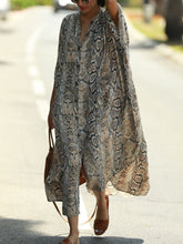 Load image into Gallery viewer, Women's Casual Loose Snake Print Dress