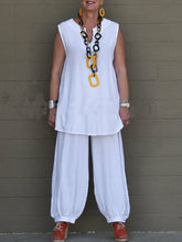 Load image into Gallery viewer, Cotton and Linen Plus Size Sleeveless Suit