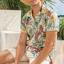 Load image into Gallery viewer, Pineapple Print Hawaiian Shirt