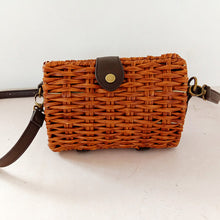 Load image into Gallery viewer, Hand-woven Straw Bag Casual Female Bag Spot
