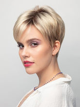 Load image into Gallery viewer, Golden Dyed Chemical Fiber Fluffy Wig
