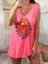 Load image into Gallery viewer, Women's V-Neck Heart-Shaped Printed Loose Short-Sleeved T-Shirt
