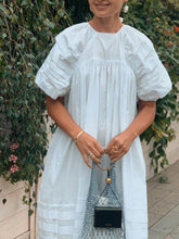 Load image into Gallery viewer, White Short Balloon Sleeve Oversize Maxi Dress
