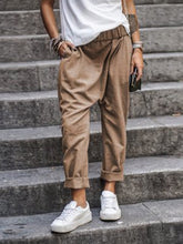 Load image into Gallery viewer, Relaxed Pockets Elastic Waist Maternity Bottom
