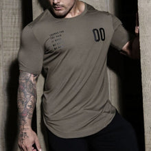 Load image into Gallery viewer, Men's Casual Fitness Round Neck Quick Dry T-Shirt
