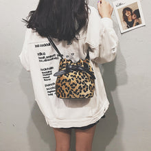 Load image into Gallery viewer, Leopard Print Bucket Fur Shoulder Women's Bag
