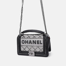 Load image into Gallery viewer, Fashion Chain Leather Handbag
