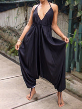 Load image into Gallery viewer, Women's Sexy Strapless Backless Solid Color Loose Jumpsuit
