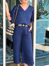 Load image into Gallery viewer, Women's Casual Loose Comfortable Cotton Linen Jumpsuit

