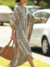 Load image into Gallery viewer, Women's Casual Loose Snake Print Dress
