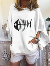 Load image into Gallery viewer, Round Neck Holiday Bat Shirt And Cuffed Solid Color Shorts
