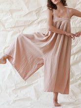 Load image into Gallery viewer, Women's Casual Loose Comfortable Pleated Jumpsuit
