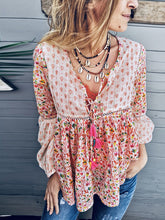 Load image into Gallery viewer, Women's Casual Loose Printed Embroidery V-neck Top
