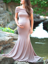 Load image into Gallery viewer, Temperament Solid Color Strapless Maternity Dress
