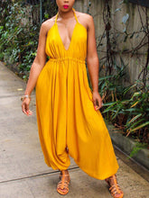 Load image into Gallery viewer, Women's Sexy Strapless Backless Solid Color Loose Jumpsuit
