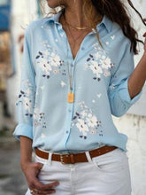 Load image into Gallery viewer, Butterfly Print V-neck Top Loose T-shirt
