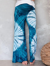 Load image into Gallery viewer, Retro Printed Loose Maternity Trousers
