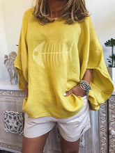 Load image into Gallery viewer, Round Neck Holiday Bat Shirt And Cuffed Solid Color Shorts
