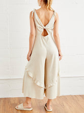 Load image into Gallery viewer, Women's Fashion Loose Stitching Suspenders Jumpsuit
