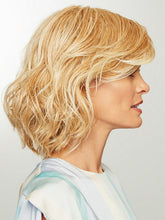 Load image into Gallery viewer, Women's Short Blond Curly Wig
